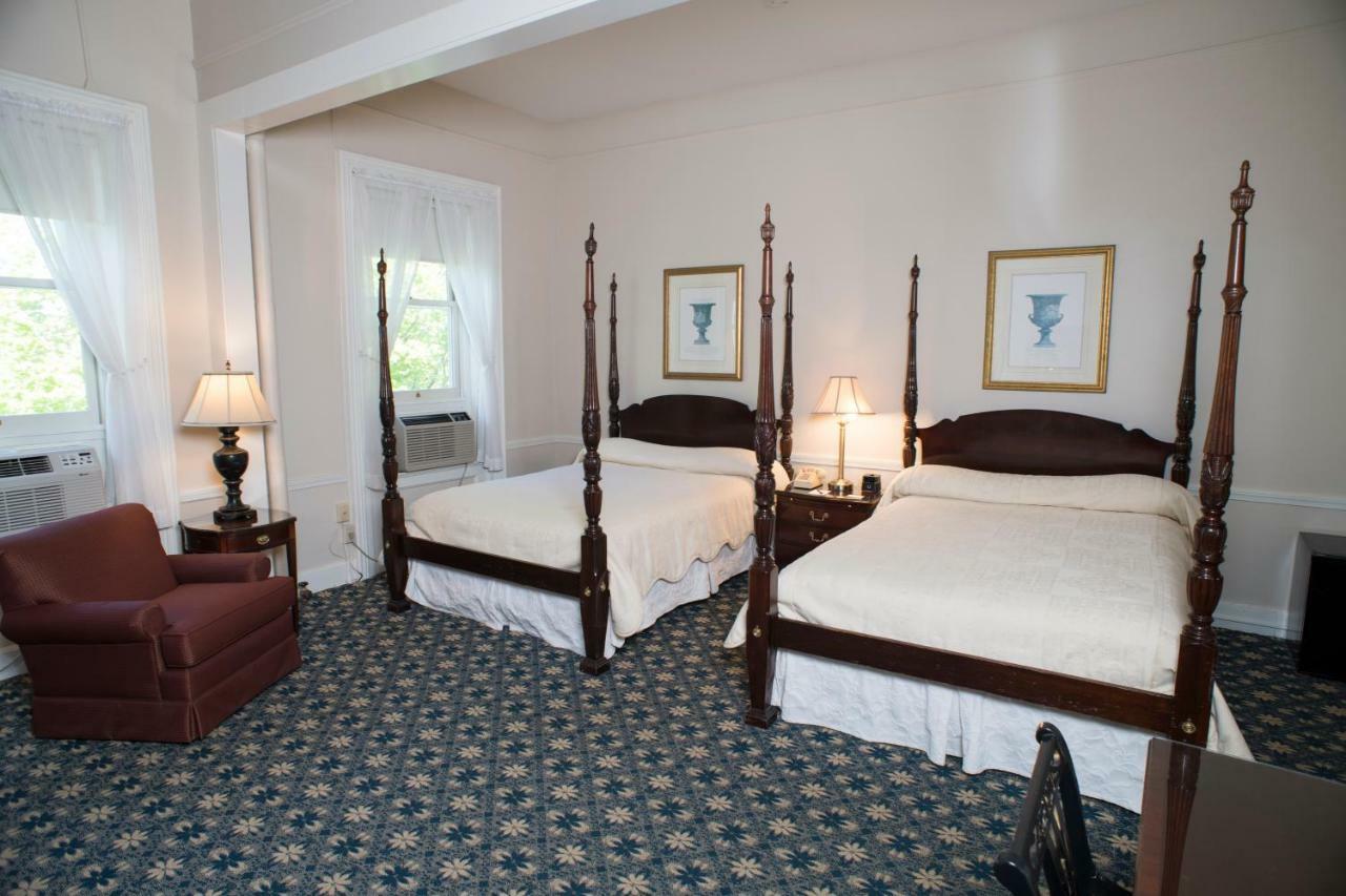 Middlebury Inn Kültér fotó