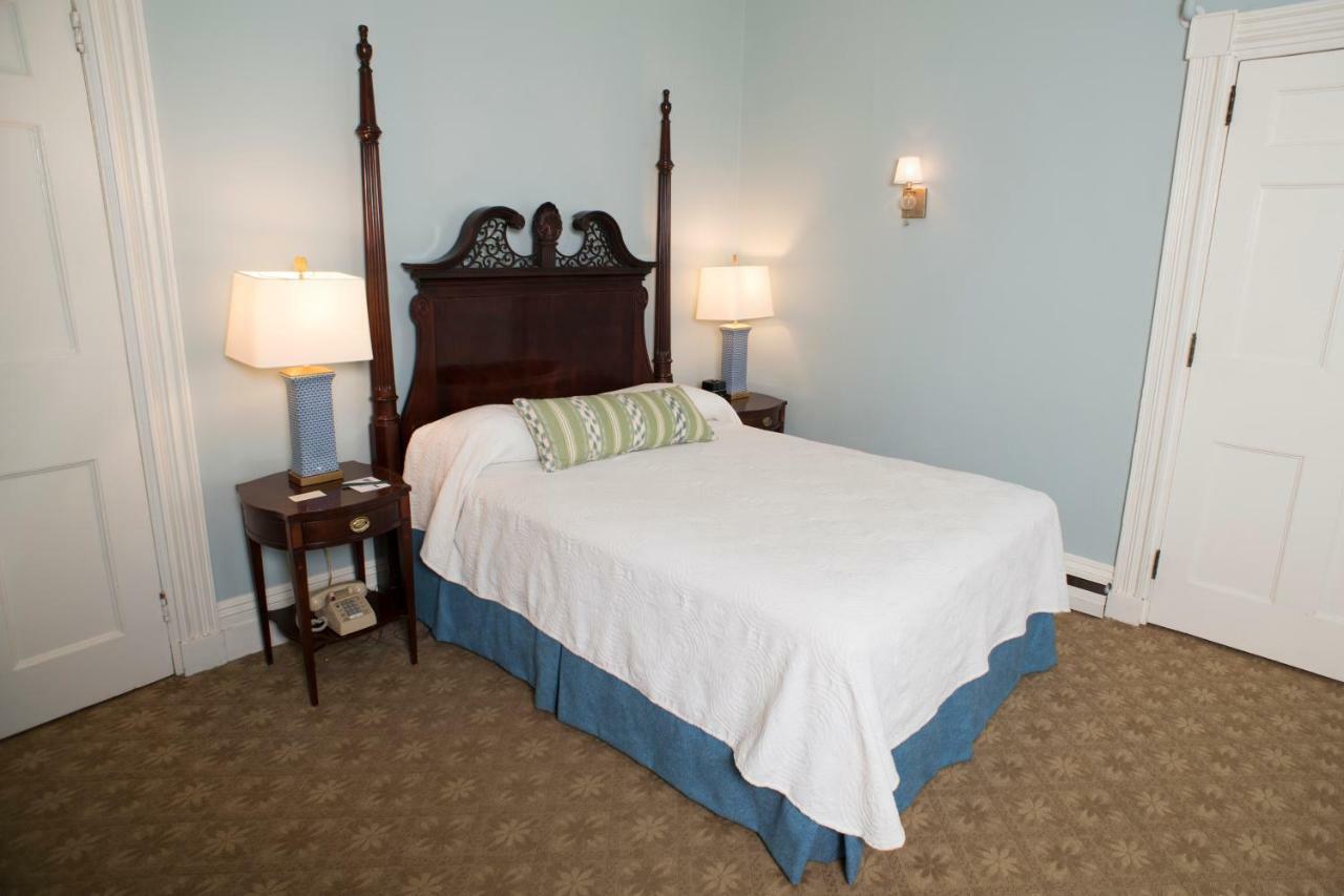 Middlebury Inn Kültér fotó
