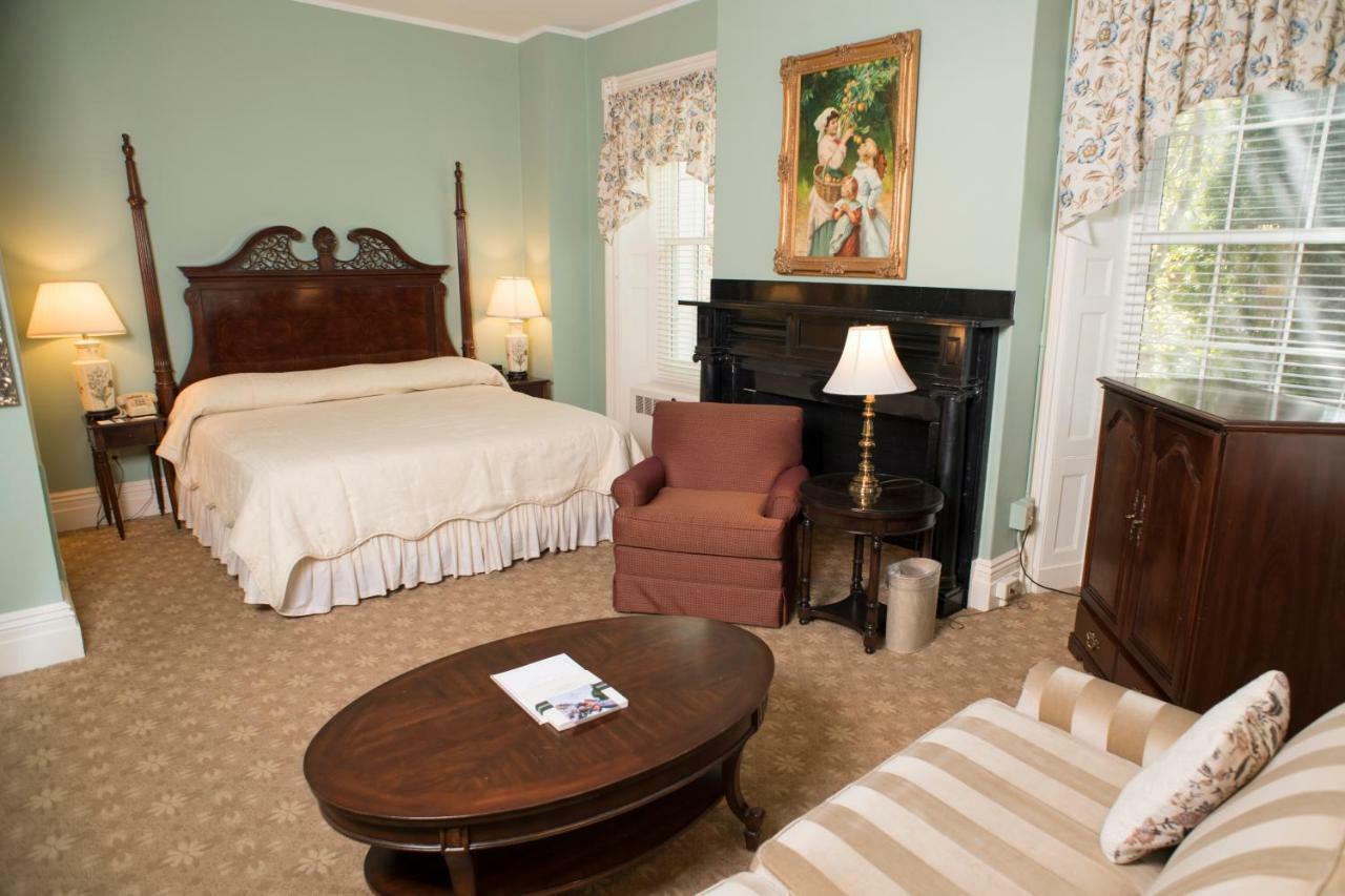 Middlebury Inn Kültér fotó
