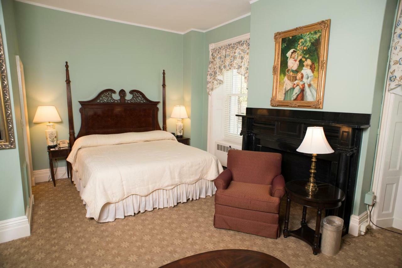 Middlebury Inn Kültér fotó
